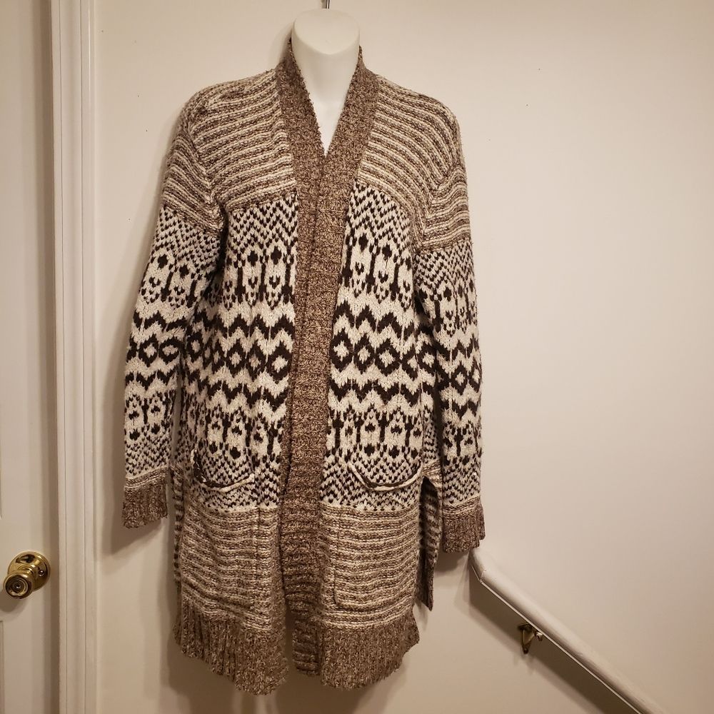 American Eagle sweater